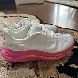 Hoka Kawana Women’s Athletic Shoe